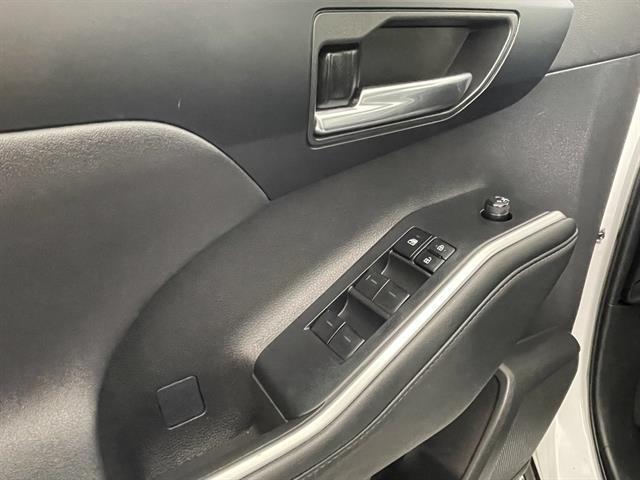used 2024 Toyota Highlander car, priced at $40,488