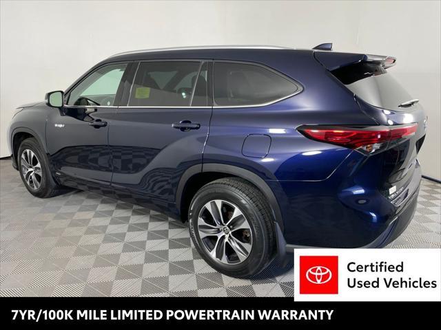 used 2021 Toyota Highlander Hybrid car, priced at $38,999