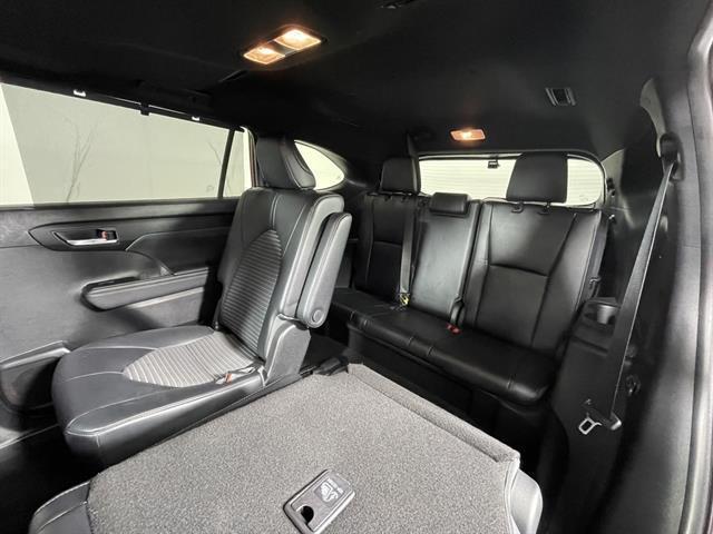 used 2023 Toyota Highlander car, priced at $42,999