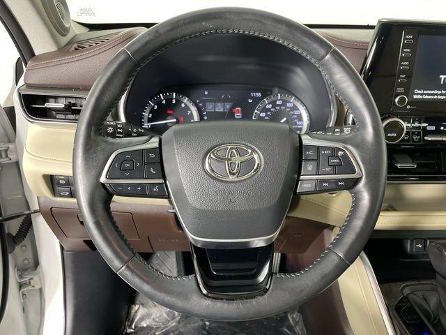 used 2021 Toyota Highlander car, priced at $37,785