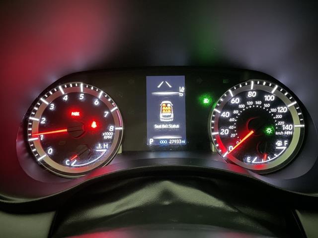 used 2022 Toyota Highlander car, priced at $33,988