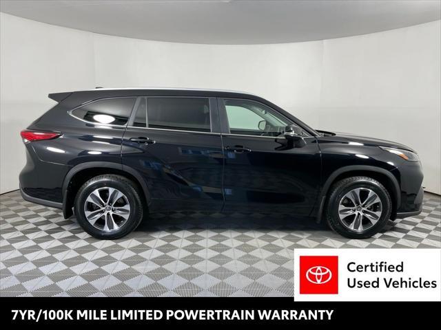 used 2023 Toyota Highlander car, priced at $40,988