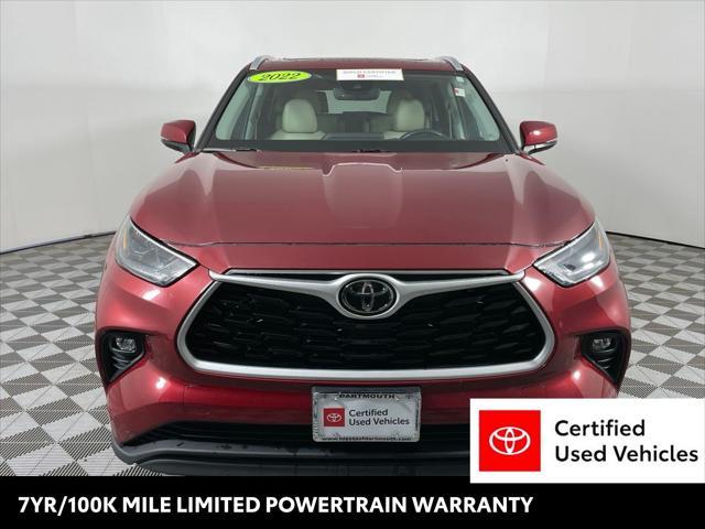 used 2022 Toyota Highlander car, priced at $37,494