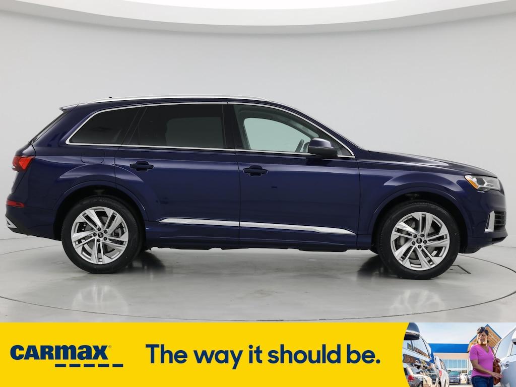 used 2022 Audi Q7 car, priced at $40,998