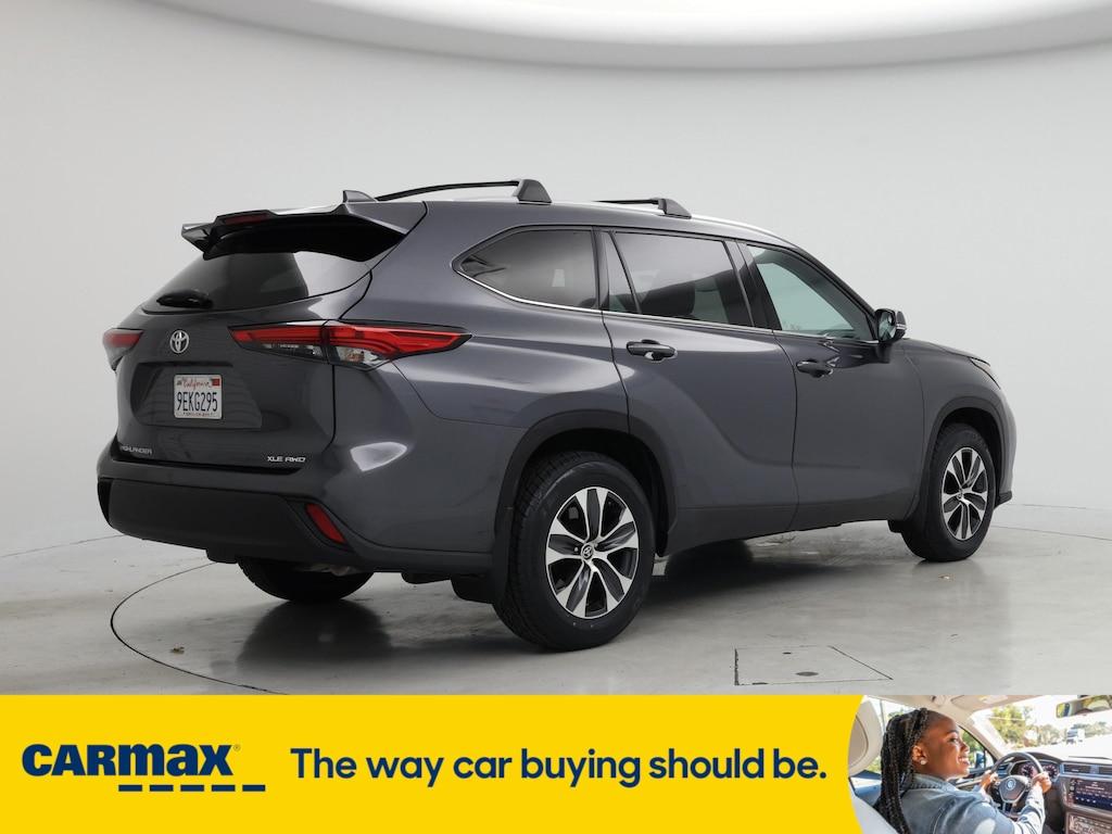 used 2020 Toyota Highlander car, priced at $31,998