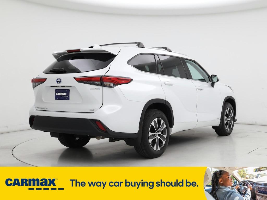used 2022 Toyota Highlander Hybrid car, priced at $46,998