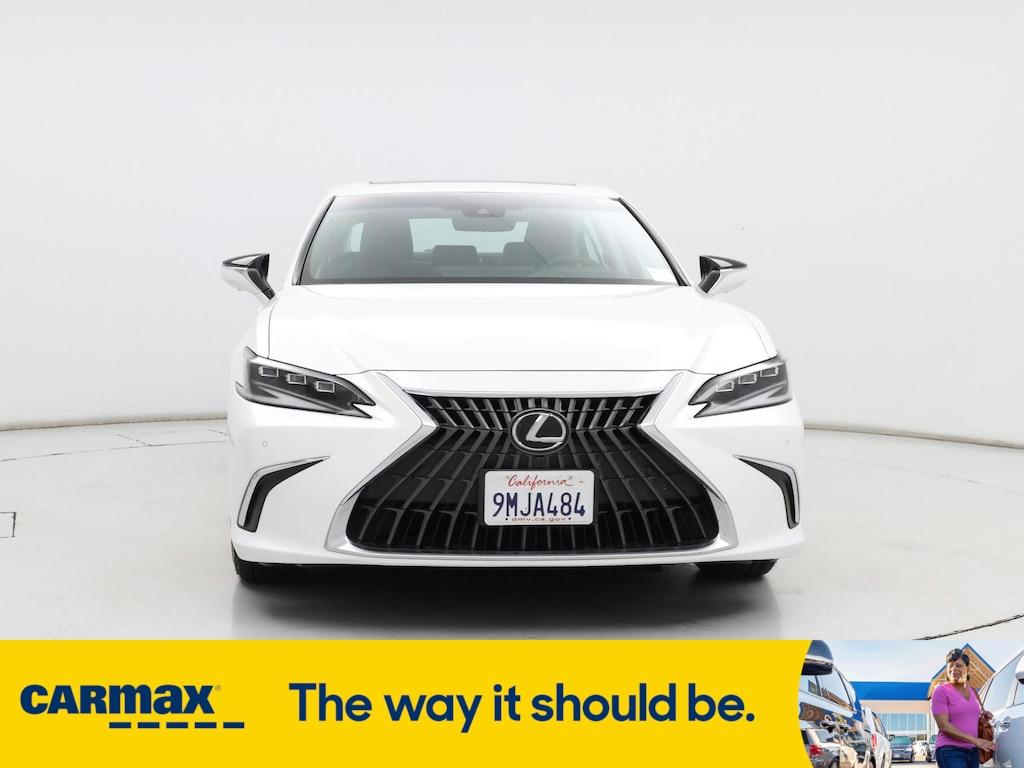 used 2024 Lexus ES 300h car, priced at $48,998