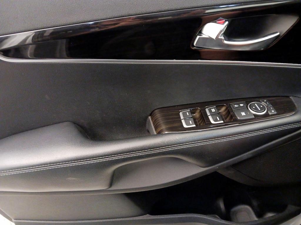 used 2019 Kia Sorento car, priced at $17,998