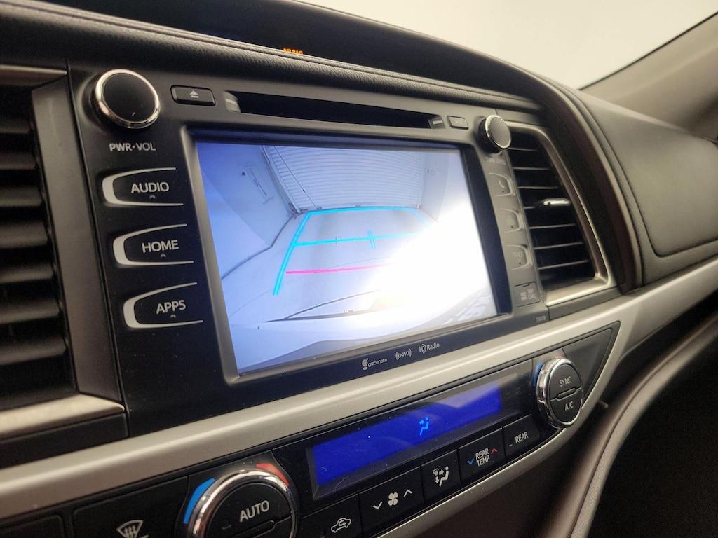 used 2016 Toyota Highlander car, priced at $21,998