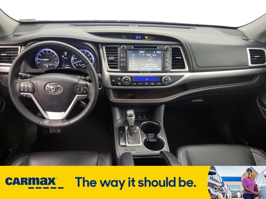 used 2016 Toyota Highlander car, priced at $21,998
