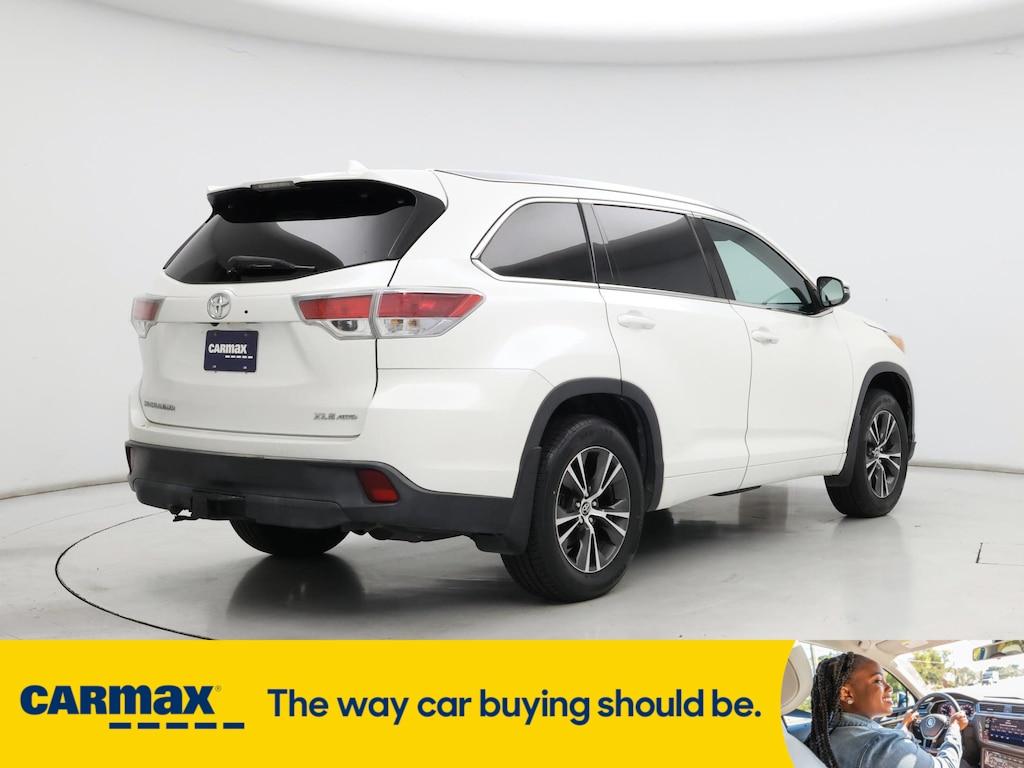 used 2016 Toyota Highlander car, priced at $21,998