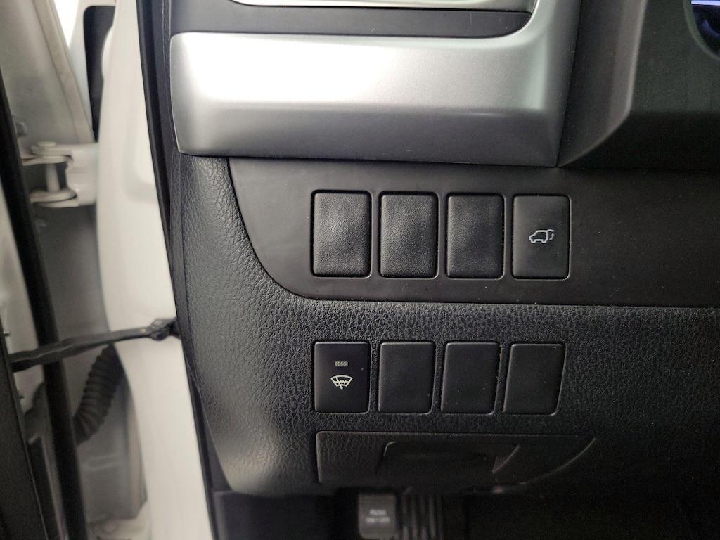 used 2016 Toyota Highlander car, priced at $21,998