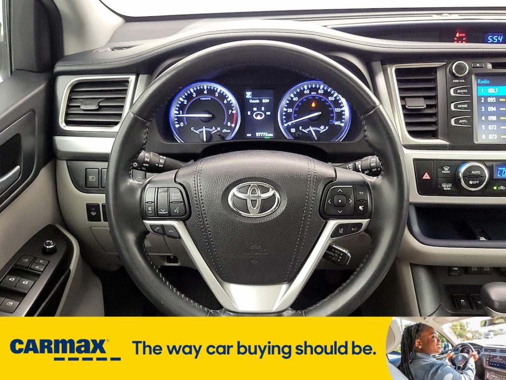 used 2018 Toyota Highlander car, priced at $24,998