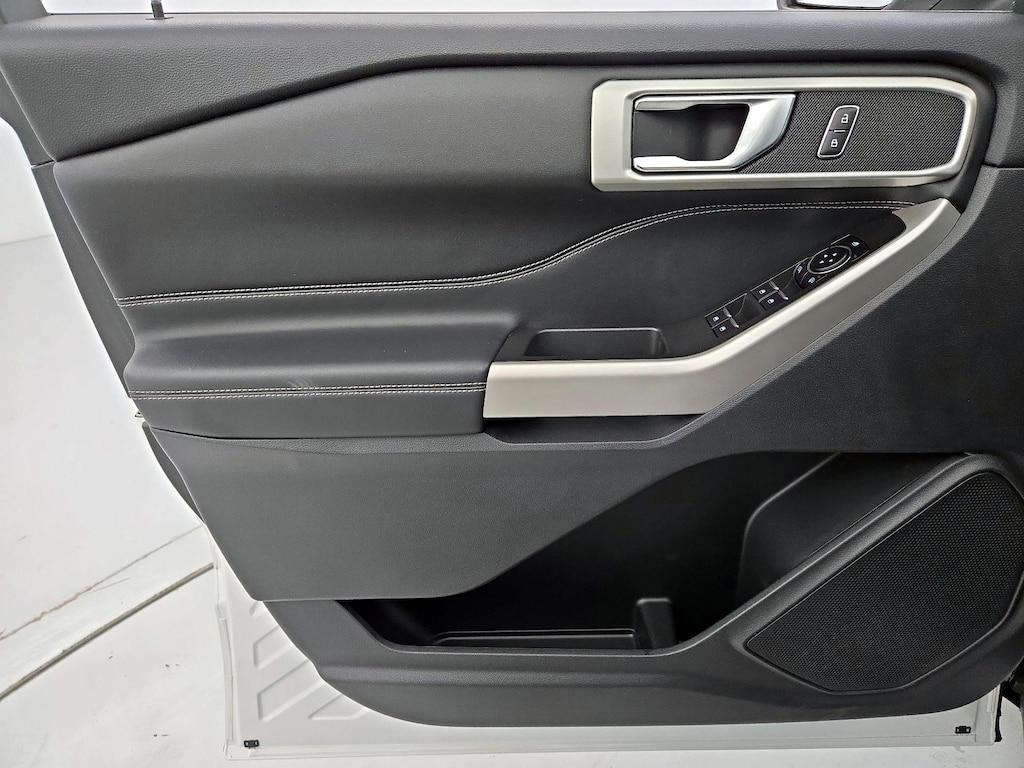 used 2023 Ford Explorer car, priced at $33,998