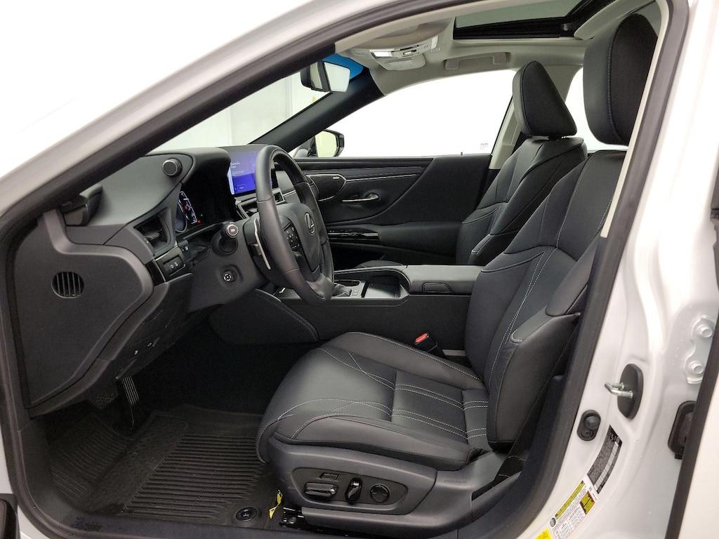 used 2024 Lexus ES 300h car, priced at $49,998