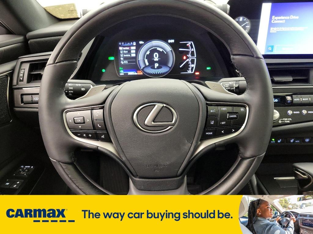 used 2024 Lexus ES 300h car, priced at $49,998