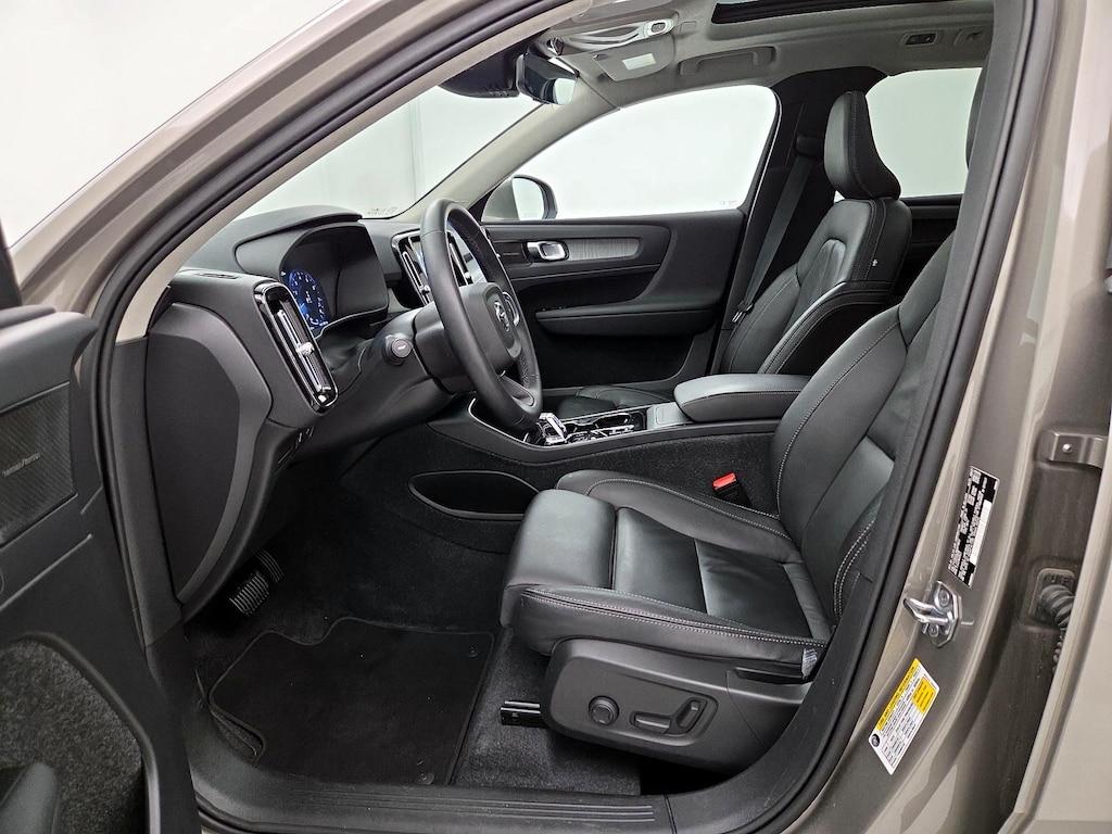 used 2022 Volvo XC40 car, priced at $29,998