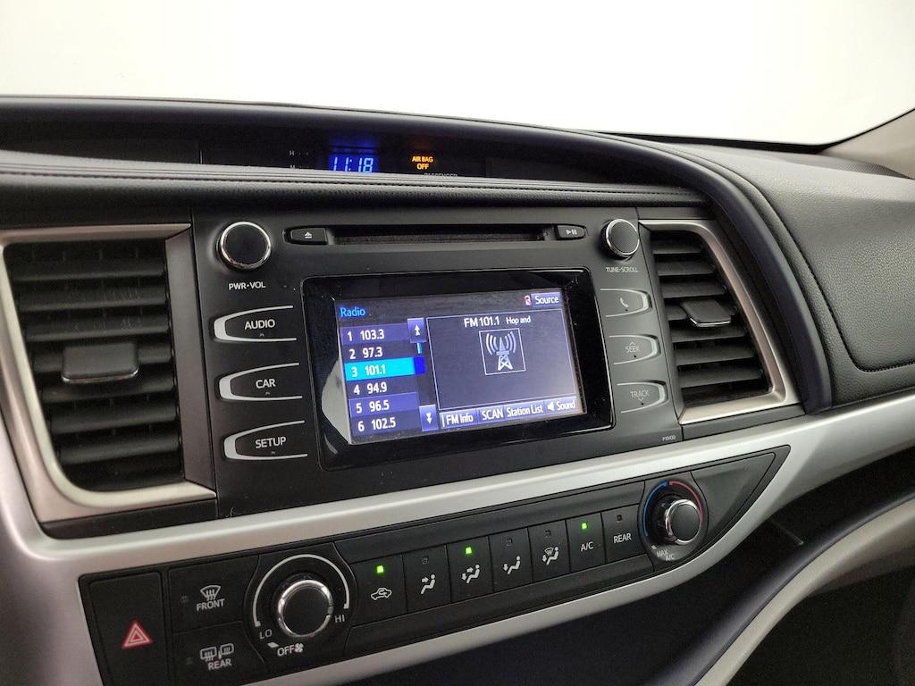 used 2015 Toyota Highlander car, priced at $19,998