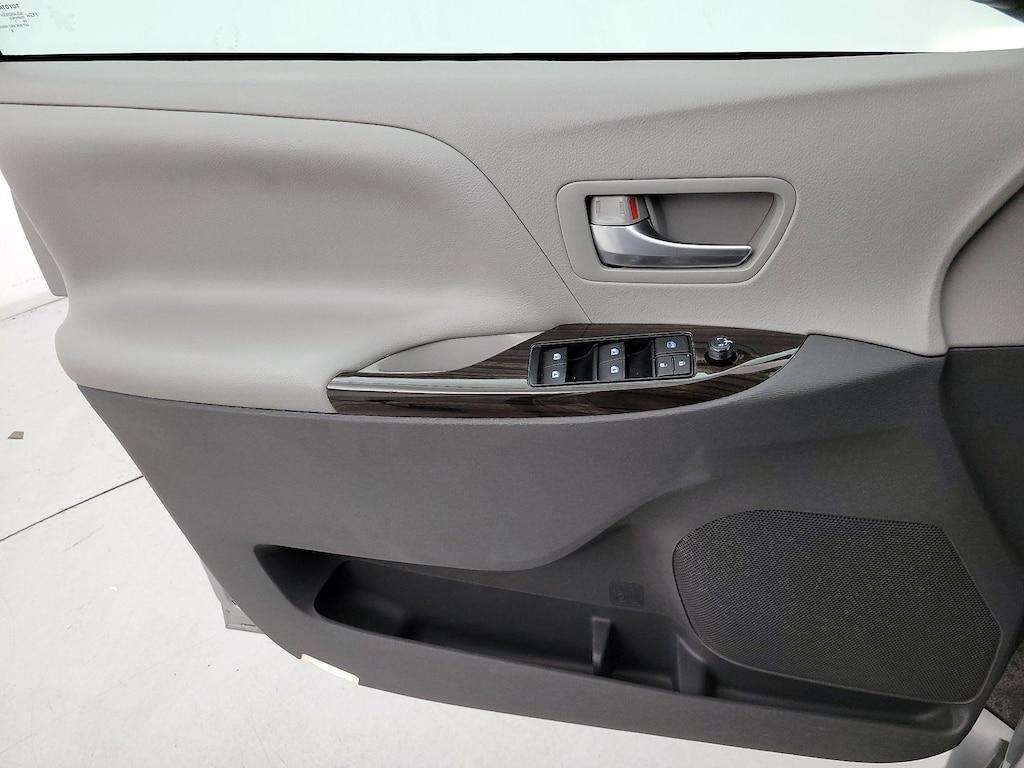 used 2017 Toyota Sienna car, priced at $30,998