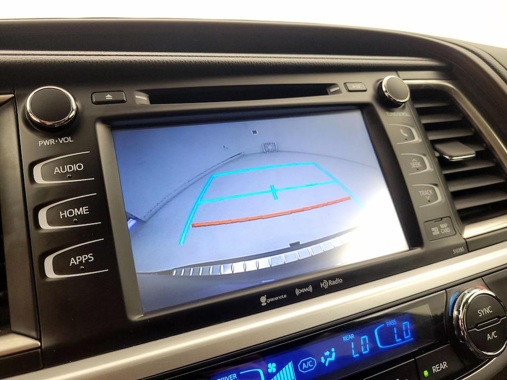 used 2019 Toyota Highlander car, priced at $30,998