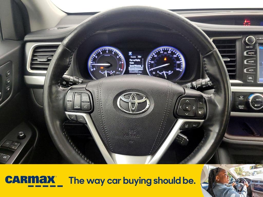 used 2018 Toyota Highlander car, priced at $30,998