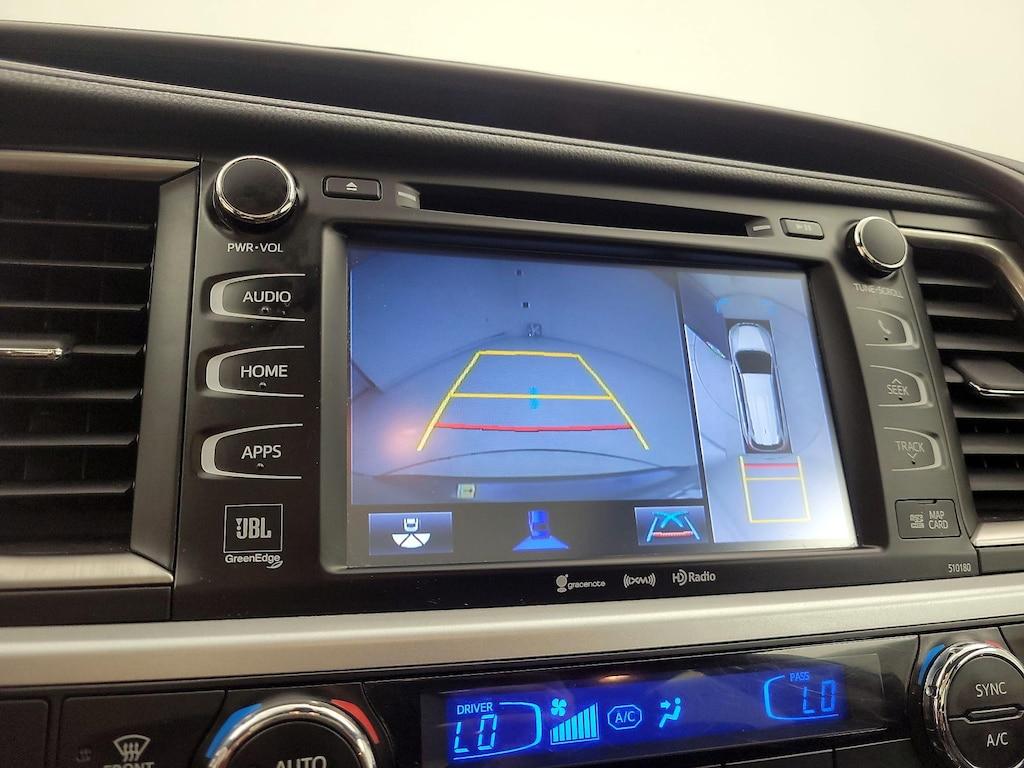 used 2018 Toyota Highlander car, priced at $30,998