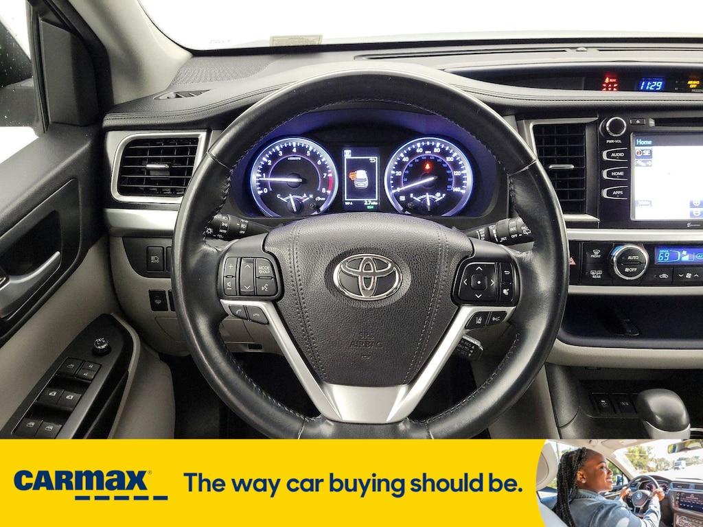 used 2017 Toyota Highlander car, priced at $26,998