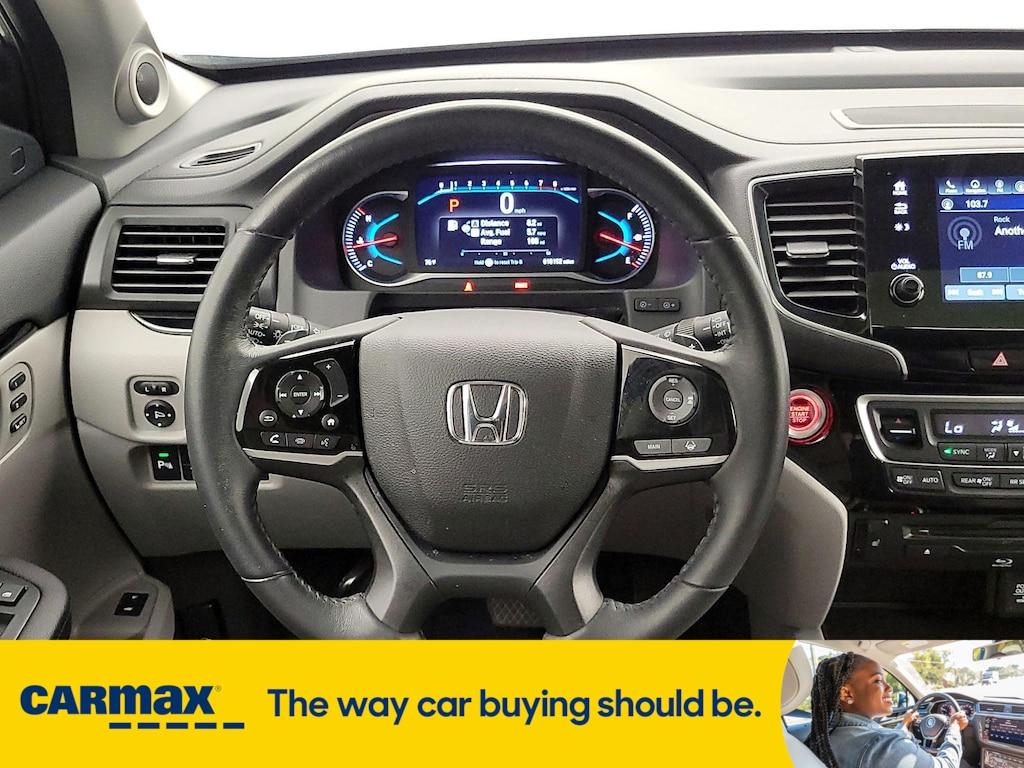 used 2022 Honda Pilot car, priced at $37,998