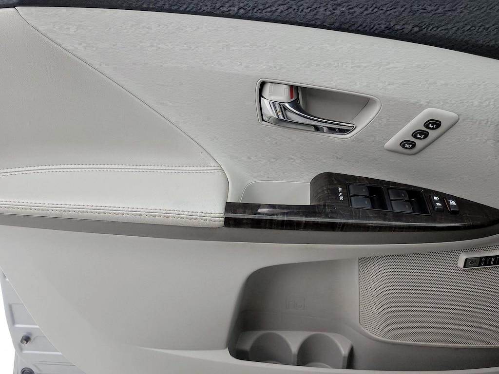 used 2015 Toyota Venza car, priced at $20,998