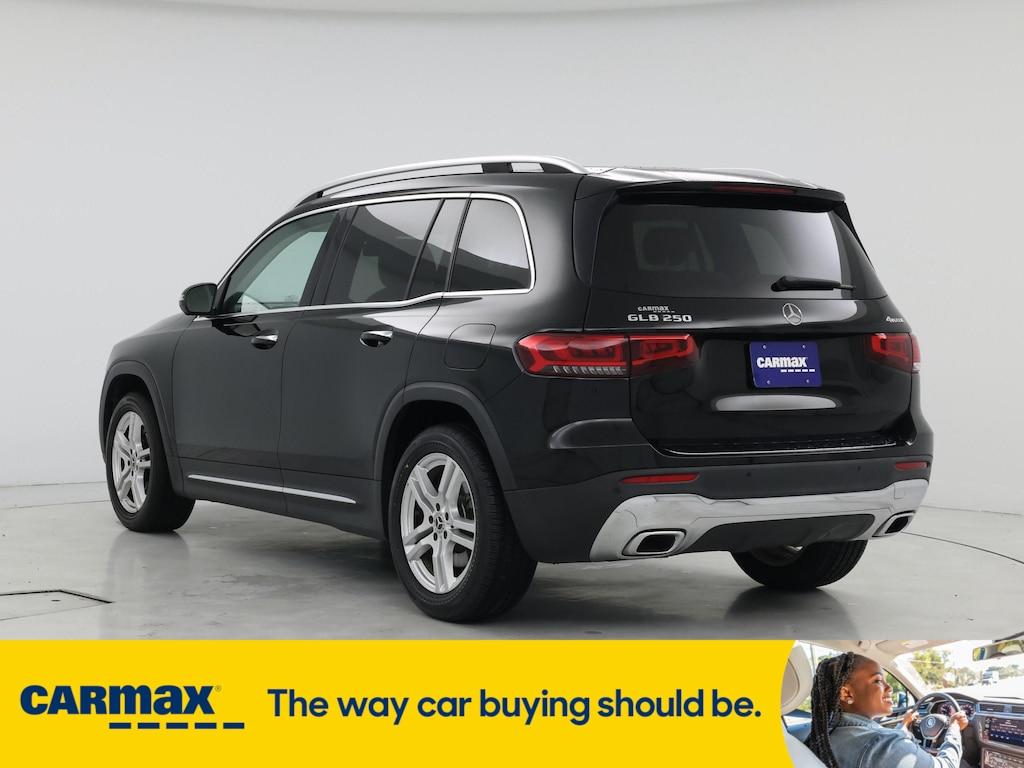 used 2021 Mercedes-Benz GLB 250 car, priced at $26,998