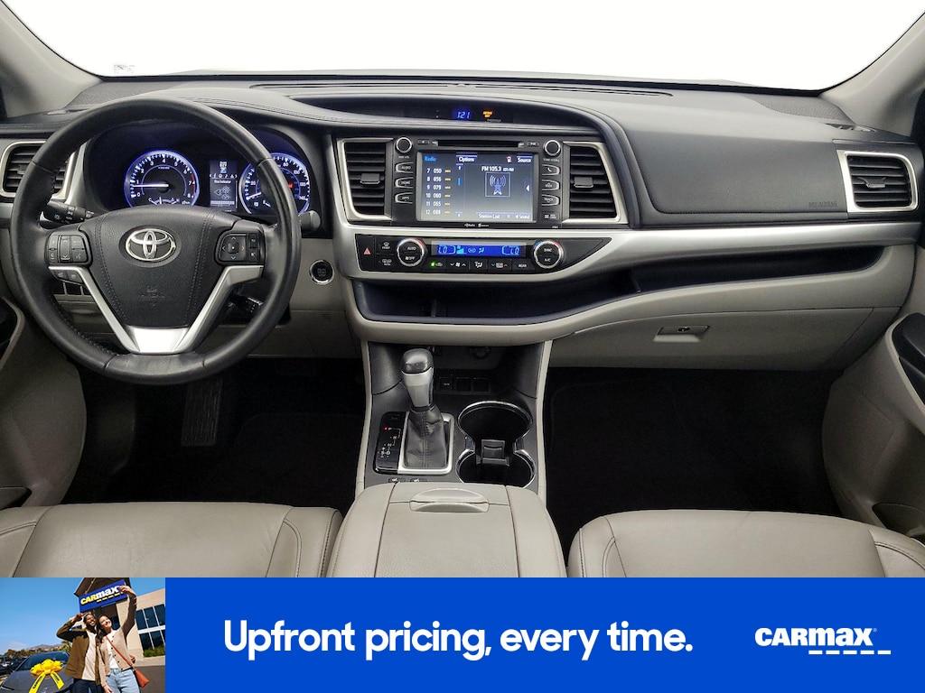 used 2015 Toyota Highlander car, priced at $17,998