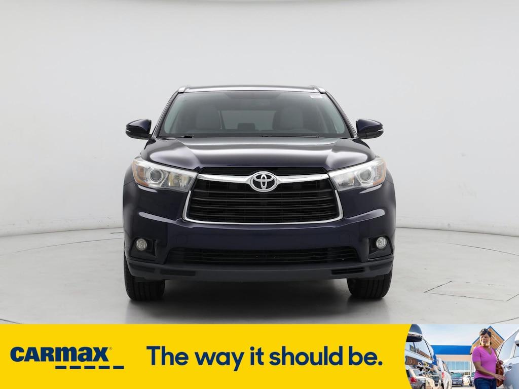 used 2015 Toyota Highlander car, priced at $17,998