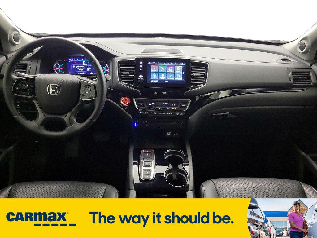 used 2022 Honda Pilot car, priced at $39,998