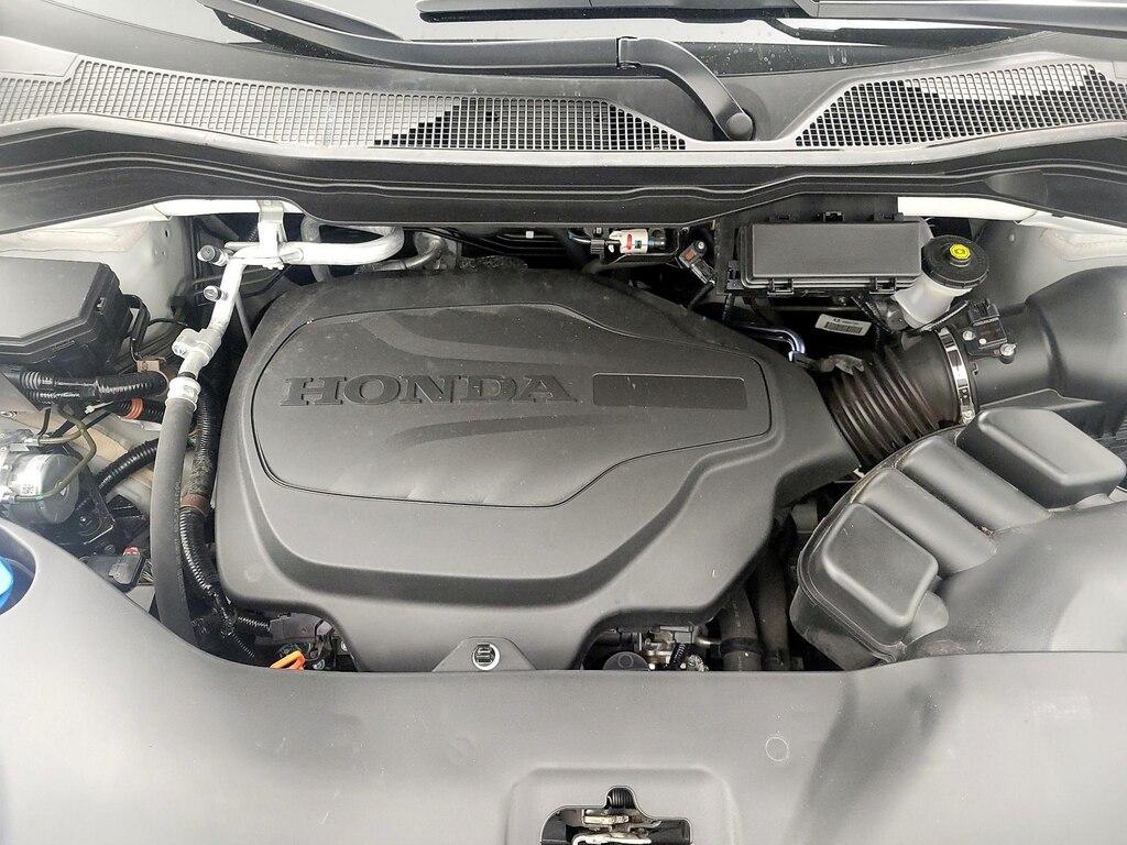 used 2022 Honda Pilot car, priced at $39,998