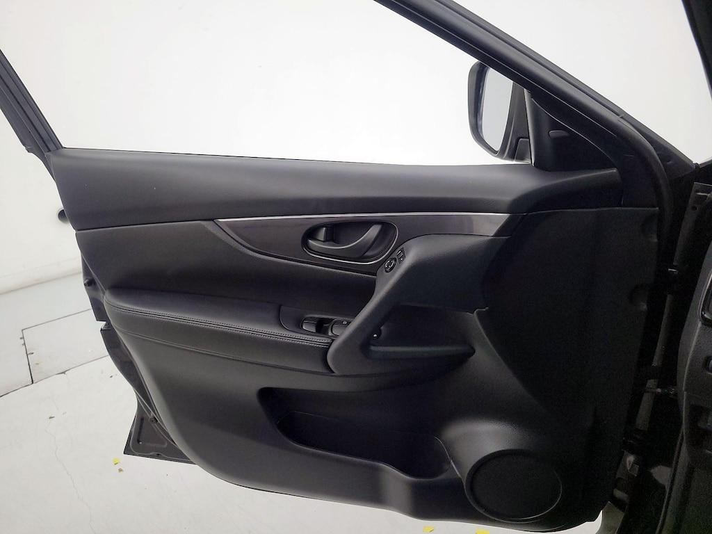 used 2020 Nissan Rogue car, priced at $18,998