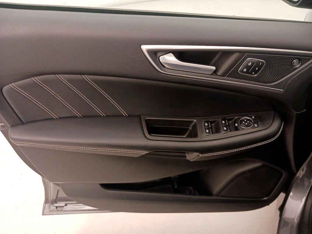 used 2024 Ford Edge car, priced at $37,998