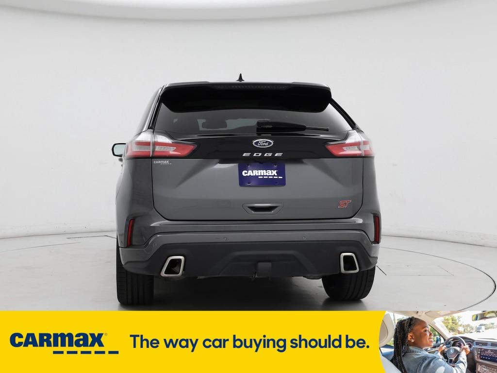 used 2024 Ford Edge car, priced at $37,998