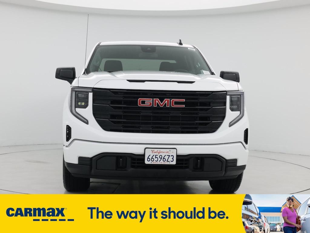 used 2024 GMC Sierra 1500 car, priced at $41,998