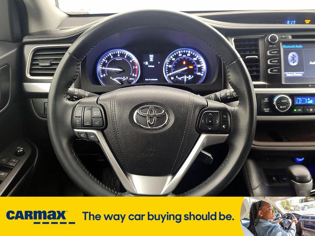 used 2016 Toyota Highlander car, priced at $21,998