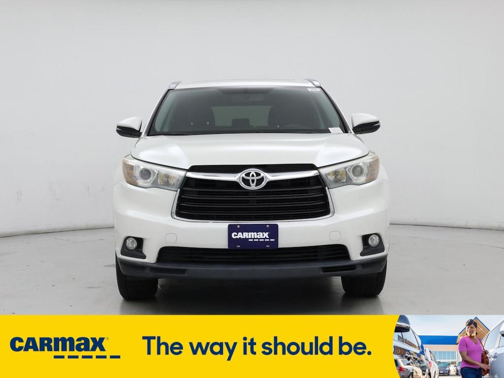used 2016 Toyota Highlander car, priced at $21,998