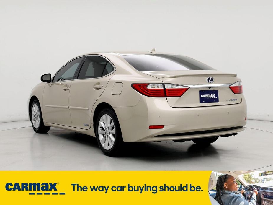 used 2013 Lexus ES 300h car, priced at $18,998