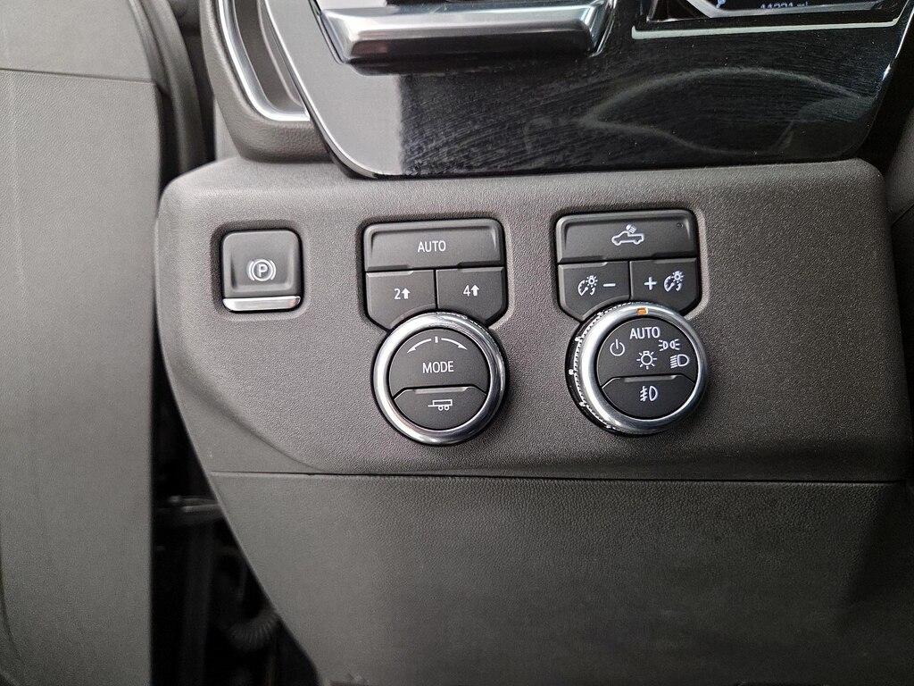 used 2024 GMC Sierra 1500 car, priced at $41,998