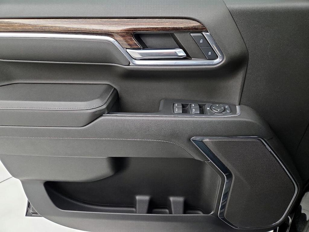 used 2024 GMC Sierra 1500 car, priced at $41,998