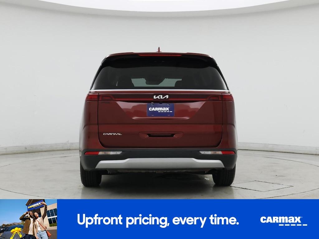 used 2024 Kia Carnival car, priced at $30,998