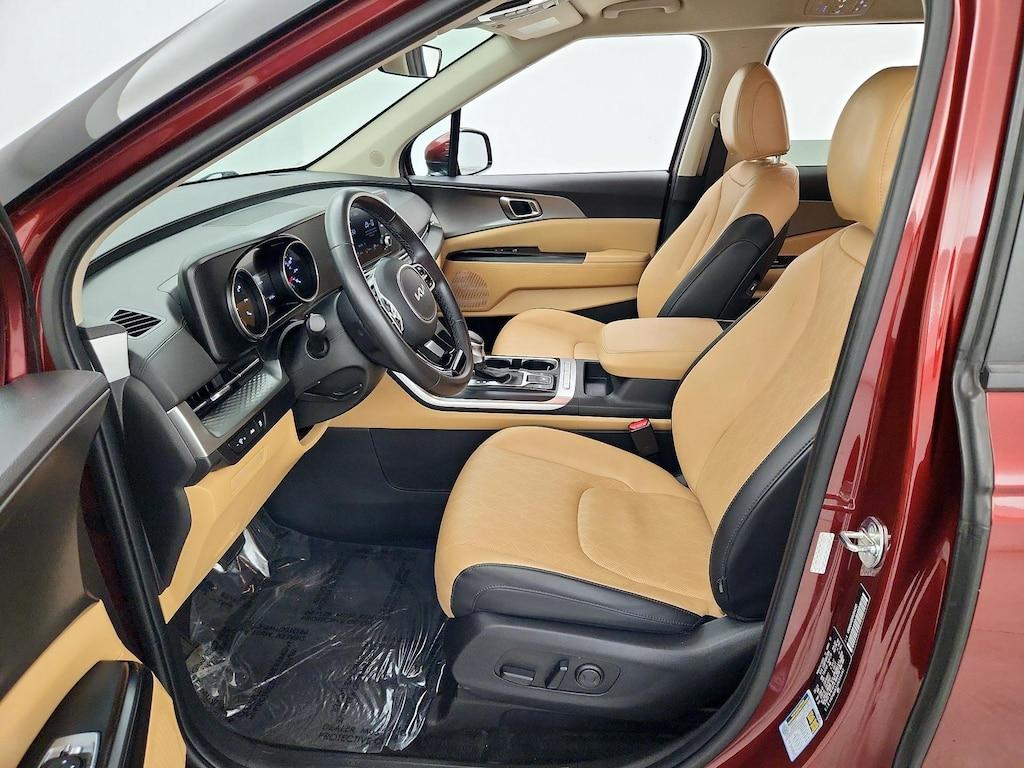 used 2024 Kia Carnival car, priced at $30,998