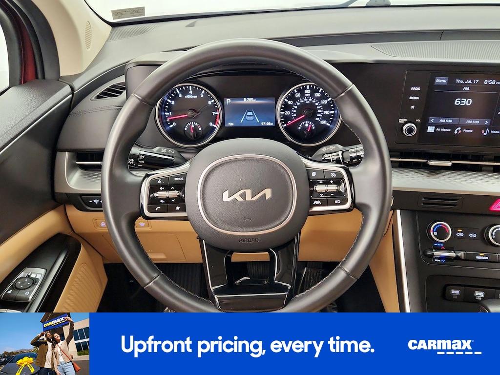 used 2024 Kia Carnival car, priced at $30,998