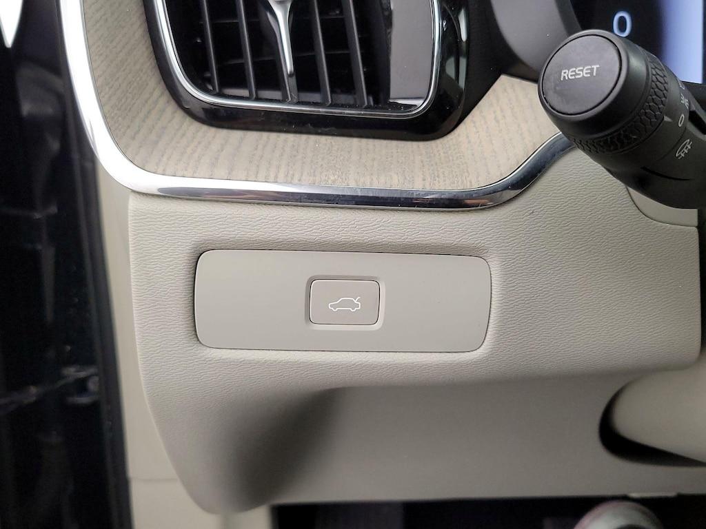 used 2023 Volvo XC60 car, priced at $31,998