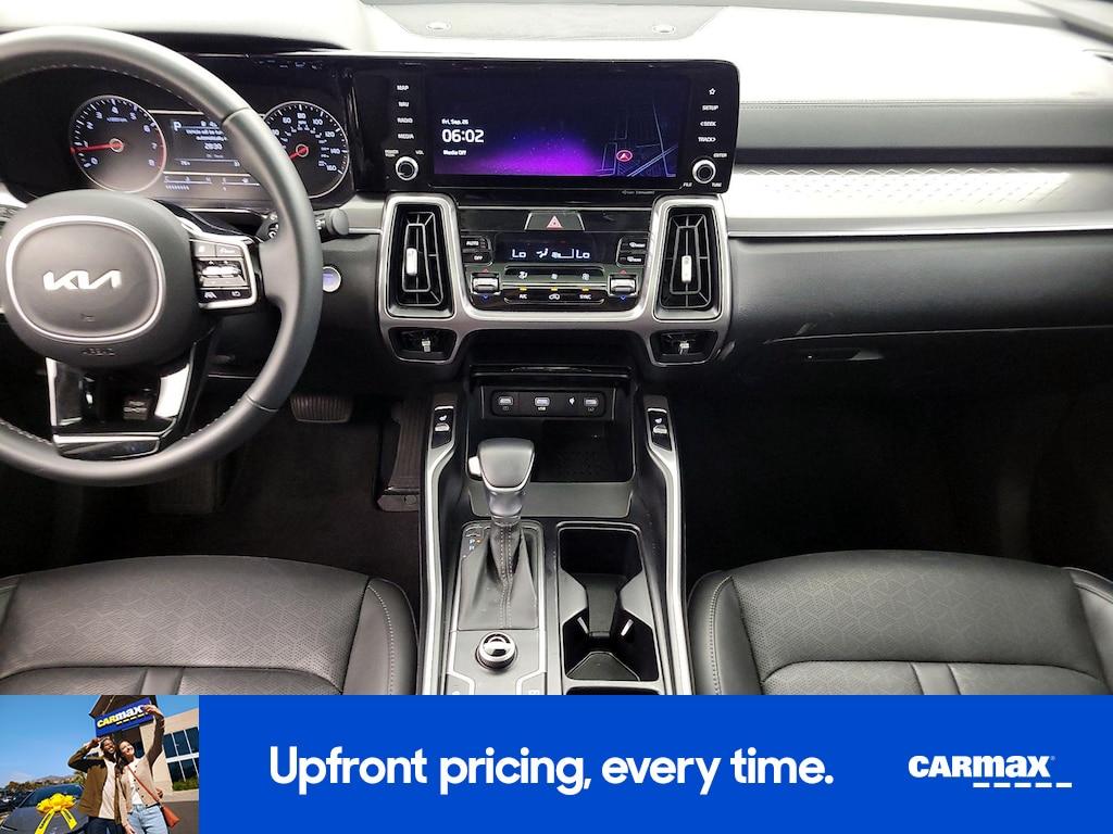 used 2023 Kia Sorento car, priced at $26,998