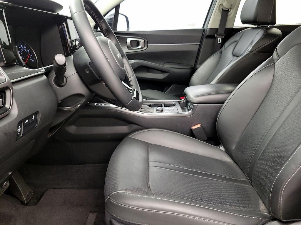 used 2023 Kia Sorento car, priced at $26,998