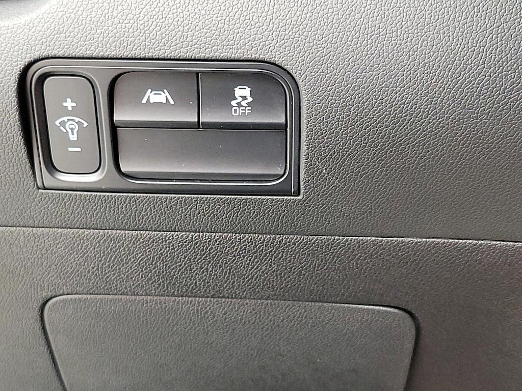 used 2023 Kia Sorento car, priced at $26,998